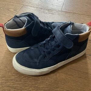 Cat & Jack Boy’s Sneaker Boots